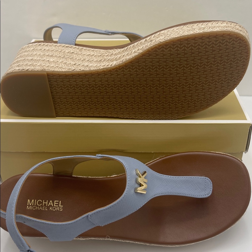 Michael Kors LANEY THONG FAUX LEATHER Pale Blue
40TOLAMS2L Heeled Sandals Wedge - Picture 3 of 16